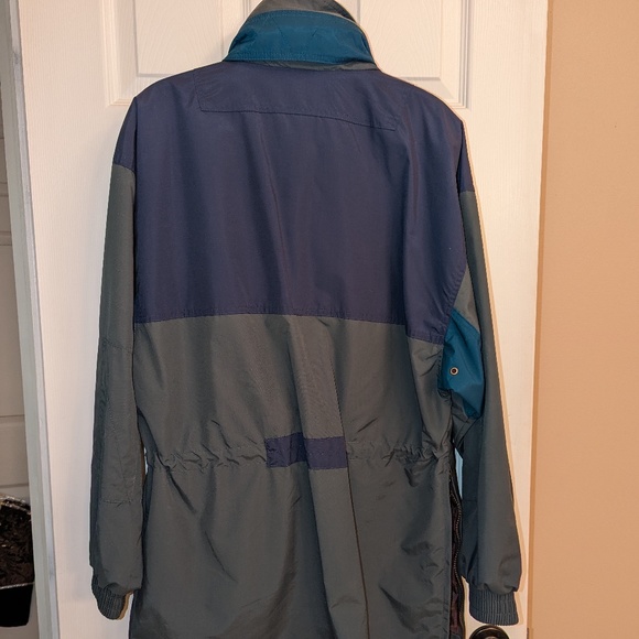 Gerry Small Pullover with Hooded Jacket - Picture 3 of 16